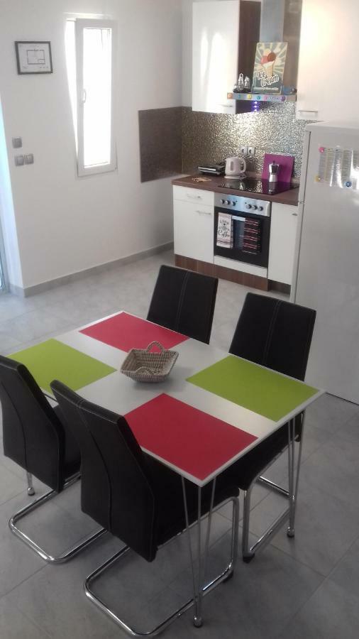 Holiday Home Nora**** Loznati Cres Exteriér fotografie